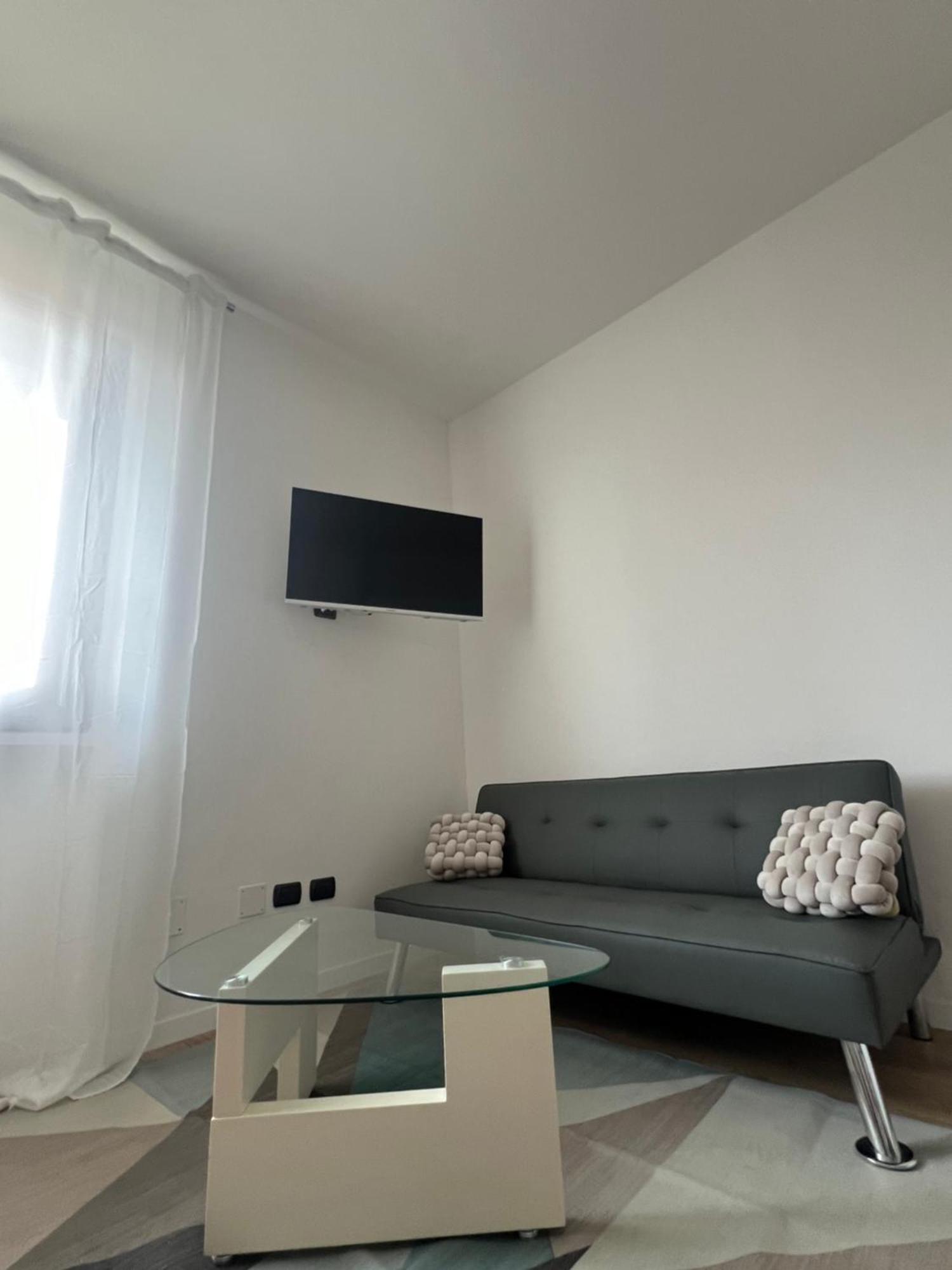 Monolocale Ovidio Aparthotel Milano Ngoại thất bức ảnh