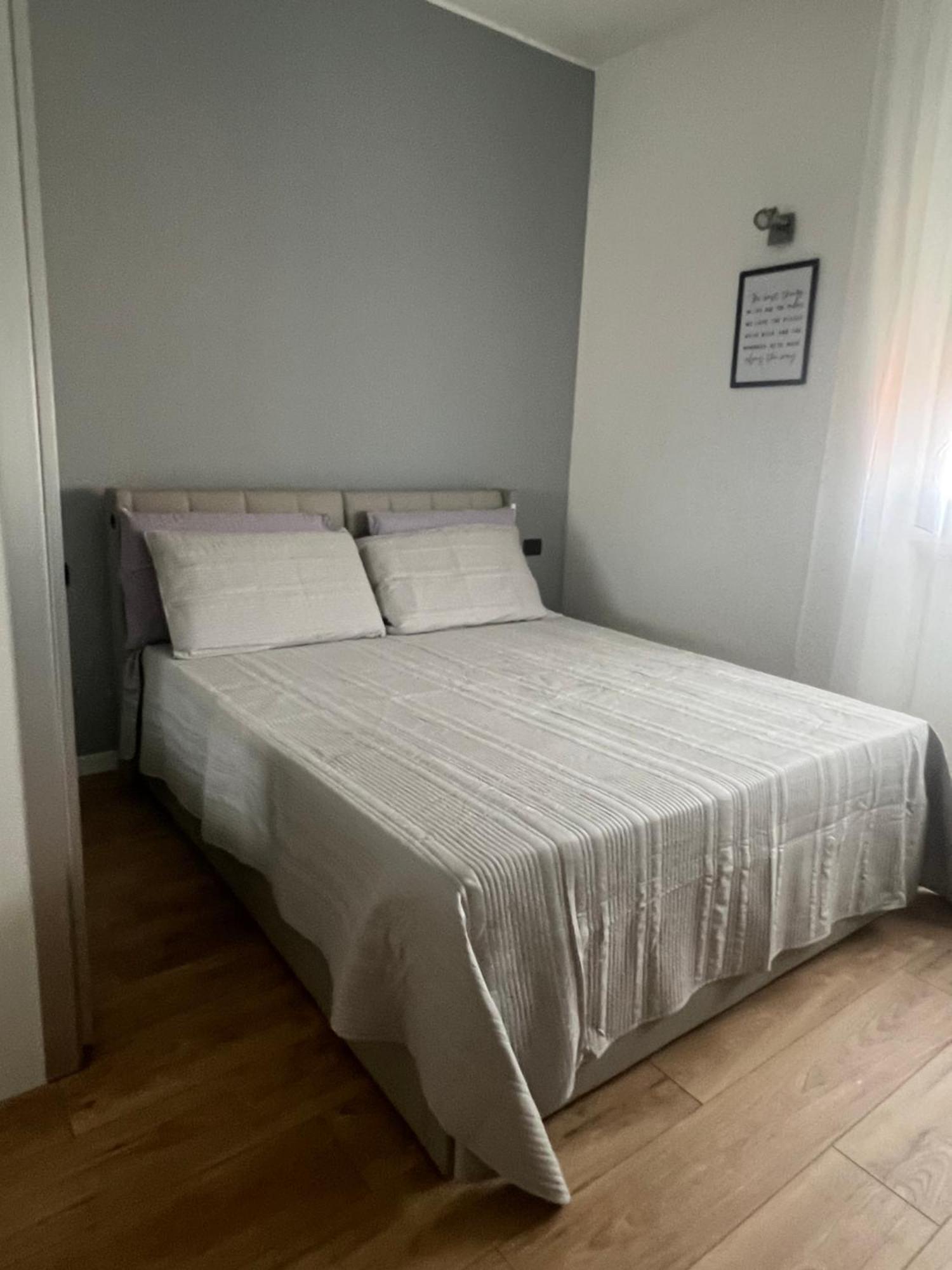 Monolocale Ovidio Aparthotel Milano Ngoại thất bức ảnh